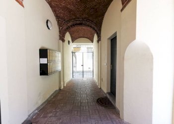 Interno palazzo - Three-room apartment vicolo Baretti, 10, Valenza - photo 23