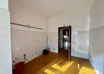 Cucina - Quadrilocale via Bertodano, 9, Biella - foto 6