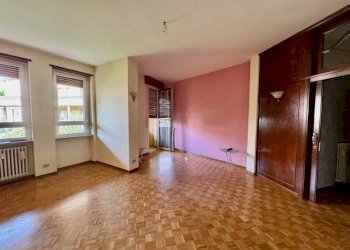 Soggiorno - Quadrilocale via Bertodano, 9, Biella - foto 2