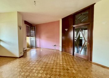 Soggiorno - Quadrilocale via Bertodano, 9, Biella - foto 3