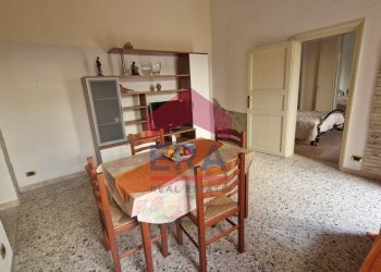 Soggiorno - Four-room apartment Trapani via Serisso
 
46, Trapani - photo 4