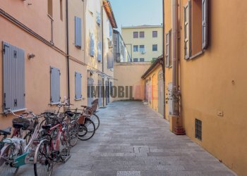 Foto 3 - Three-room apartment Via San Filippo
 
9, Reggio nell'Emilia - photo 3