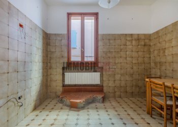 Foto 14 - Three-room apartment Via San Filippo
 
9, Reggio nell'Emilia - photo 14