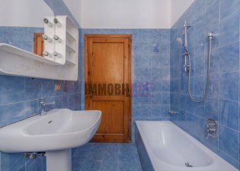 Foto 22 - Three-room apartment Via San Filippo
 
9, Reggio nell'Emilia - photo 22