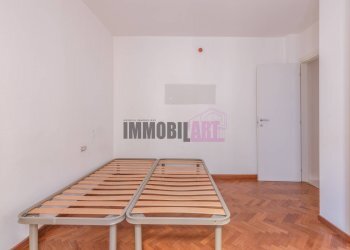 Foto 30 - Three-room apartment Via San Filippo
 
9, Reggio nell'Emilia - photo 30