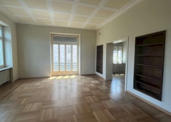 img_1745 - Four-room apartment corso Massimo d'Azeglio, 12, Torino (neighborhood San Salvario) - photo 8