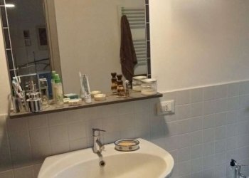 bagno - Apartment via San Massimo, 13, Torino (neighborhood Centro) - photo 9