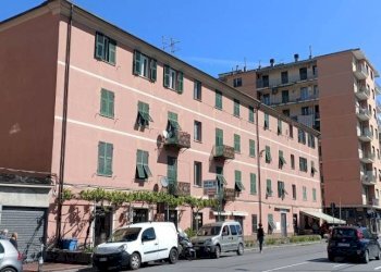 Facciata - Trilocale via Struppa, 204, Genova (zona Struppa) - foto 1