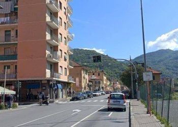 Zona - Trilocale via Struppa, 204, Genova (zona Struppa) - foto 4