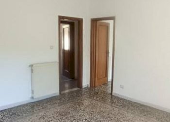 Cucina - Trilocale via Struppa, 204, Genova (zona Struppa) - foto 5