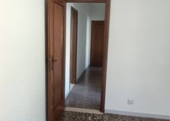 Stanza non arredata - Trilocale via Struppa, 204, Genova (zona Struppa) - foto 20