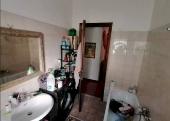 Bagno - Appartamento all'asta via Nino Bixio, 306, frazione San Massimo, Rapallo - foto 18