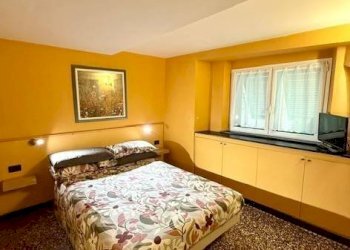 Camera da letto - Two-room apartment piazza Invrea, Genova (neighborhood Centro Storico) - photo 3