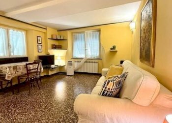 Salone - Two-room apartment piazza Invrea, Genova (neighborhood Centro Storico) - photo 6