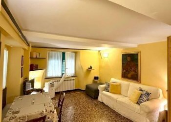 Salone - Two-room apartment piazza Invrea, Genova (neighborhood Centro Storico) - photo 7