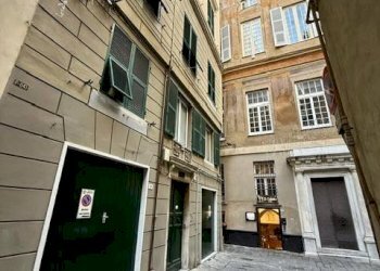 Cortile interno - Two-room apartment piazza Invrea, Genova (neighborhood Centro Storico) - photo 13