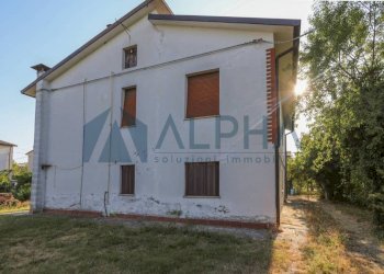 Facciata - Villa via della Smarrita, Forlì - foto 3