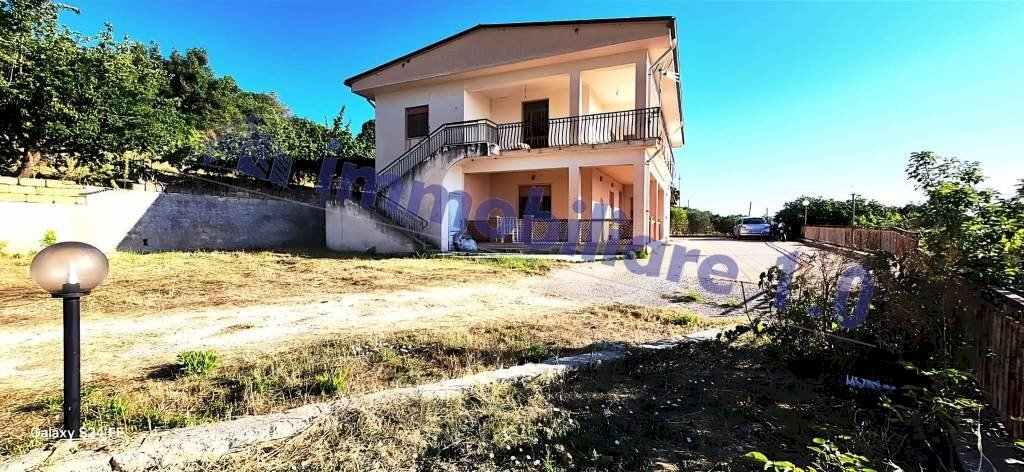 Giardino - Villa strada Provinciale del Busecchio, Calatafimi-Segesta - photo 2