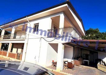 Facciata - Villa strada Provinciale del Busecchio, Calatafimi-Segesta - foto 3