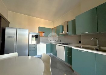 Three-room apartment Via Privata Cimabue, Santo Stefano Ticino - photo 5