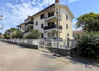 Three-room apartment Via Privata Cimabue, Santo Stefano Ticino - photo 13