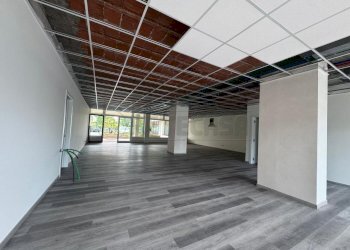 WhatsApp Image 2026-06-30 at 16.31.26 - Commercial Premises Bassano del Grappa - photo 1