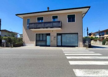 VISTA ESTERNA - Commercial Premises Via Divisione Julia, Sarego - photo 1