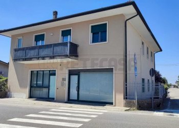 VISTA ESTERNA - Commercial Premises Via Divisione Julia, Sarego - photo 2