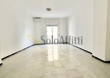 IMG_9137 - Four-room apartment Via Davide Lopez 1, Bari - photo 4
