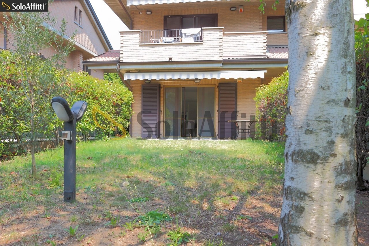 giardino - Apartment Via Gadames, Paderno Dugnano - photo 1