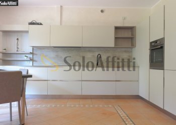 soggiorno con cucina a vista - Appartamento Via Gadames, Paderno Dugnano - foto 3