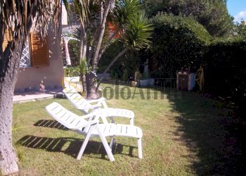 100_3990.JPG - Villa a Schiera Viale Viareggio, Fiumicino - foto 1