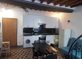 soggiorno - Quadrilocale Borgo Garimberti 18, Parma - foto 3