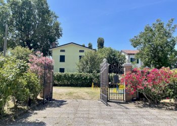 IMG_6322 - Villa Strada Dani Maestà, Parma - foto 4
