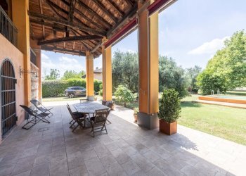 www.la-commerciale.com - Rif. COM002 - Independent house Ozzano dell'Emilia - photo 2