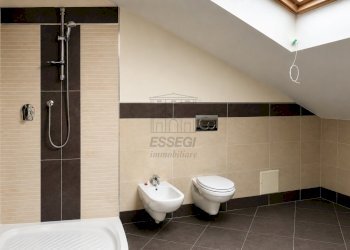 villetta a schiera zona nord - Terraced Villa Via delle Querce 939, Lucca - photo 8