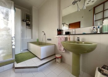 DILEOIIMMOBILIAREVENDE VILLA CON PISCINA (2) - Casa indipendente Acquaviva Picena - foto 28
