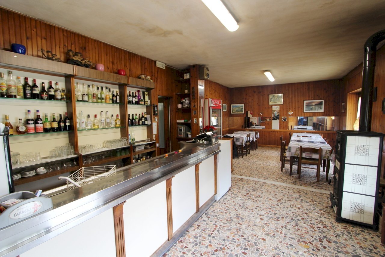 Bar - Locale Commerciale Rezzoaglio - foto 1