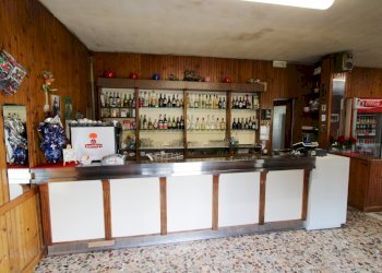 Bar - Locale Commerciale Rezzoaglio - foto 2