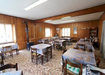 Sala - Locale Commerciale Rezzoaglio - foto 5