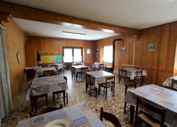Sala - Locale Commerciale Rezzoaglio - foto 8