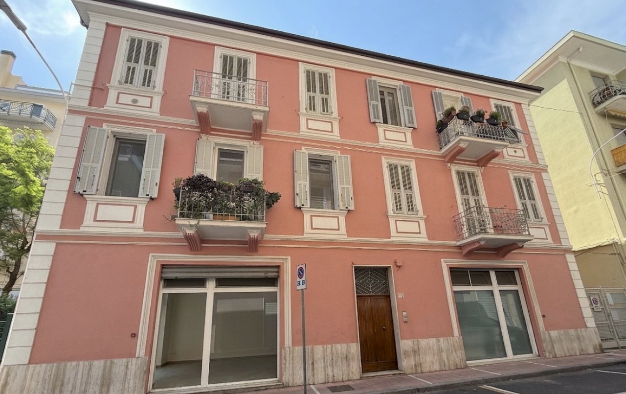 T27128 - Three-room apartment Via Andrea Doria, Taggia - photo 1