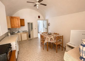 vano piano terra - Three-room apartment Via Barbacana 23, Monopoli - photo 7