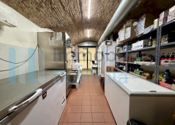 13 - Bar Tavola Calda - Fredda Bologna (zona Centro Storico) - foto 13