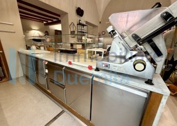 27 - Bar Tavola Calda - Fredda Bologna (zona Centro Storico) - foto 27
