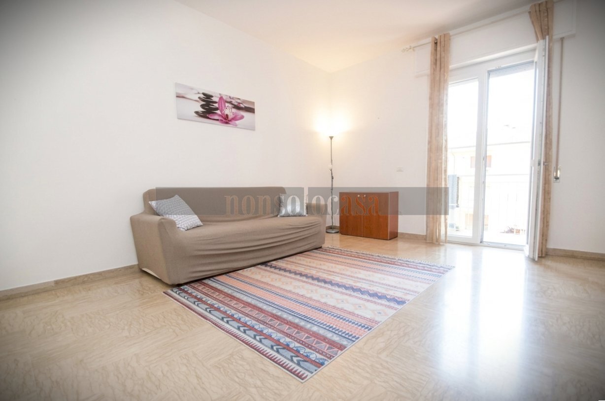 SOGGIORNO - Trilocale Piazzale Palmiro Togliatti 999, Deruta - foto 3