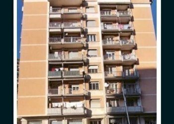 3 - Appartamento all'asta Via Fereggiano 30/7, Genova (zona Marassi) - foto 1