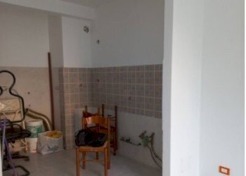 4 - Quadrilocale all'asta Via Evasio Montanella 96/8, Genova (zona Prà) - foto 3