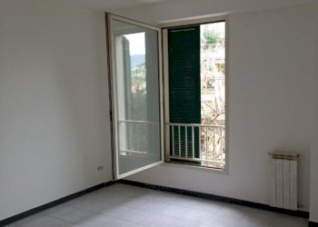 5 - Quadrilocale all'asta Via Evasio Montanella 96/8, Genova (zona Prà) - foto 4