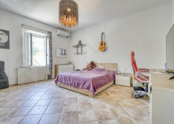 camera - Portion of a house Via Pian delle Tregge, Collesalvetti - photo 5